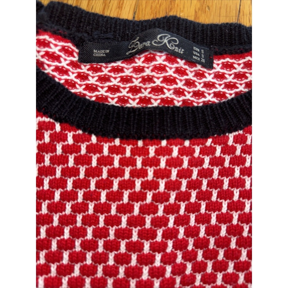 Vintage Zara Size Small Knit Crewneck Sweater Red White With Black Trim - Picture 3 of 4
